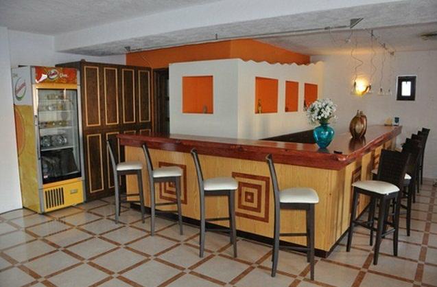 Ilidi Rock Apartments Tilos Restaurante foto